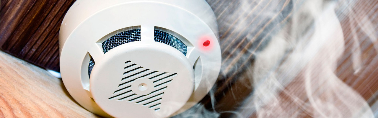 ustanovka pozharnoj signalizaczii v dome1